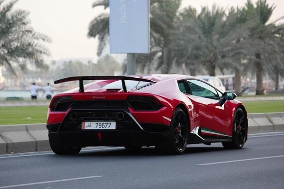 Sweet Lamborghini Huracan Performante cruising on the Doha Corniche in Qatar. Other beautiful ray of supercars were also seen. Thanks to Maaz Mansoor.