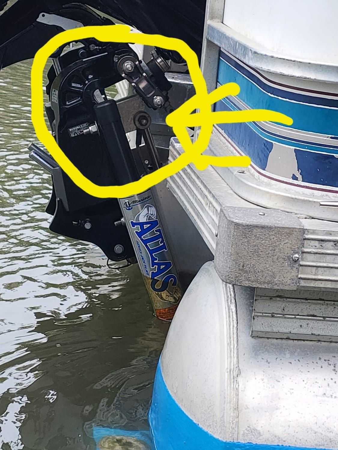 Atlas Jack Plate "ubracket" and UFLEX hydraulic steering cylinder