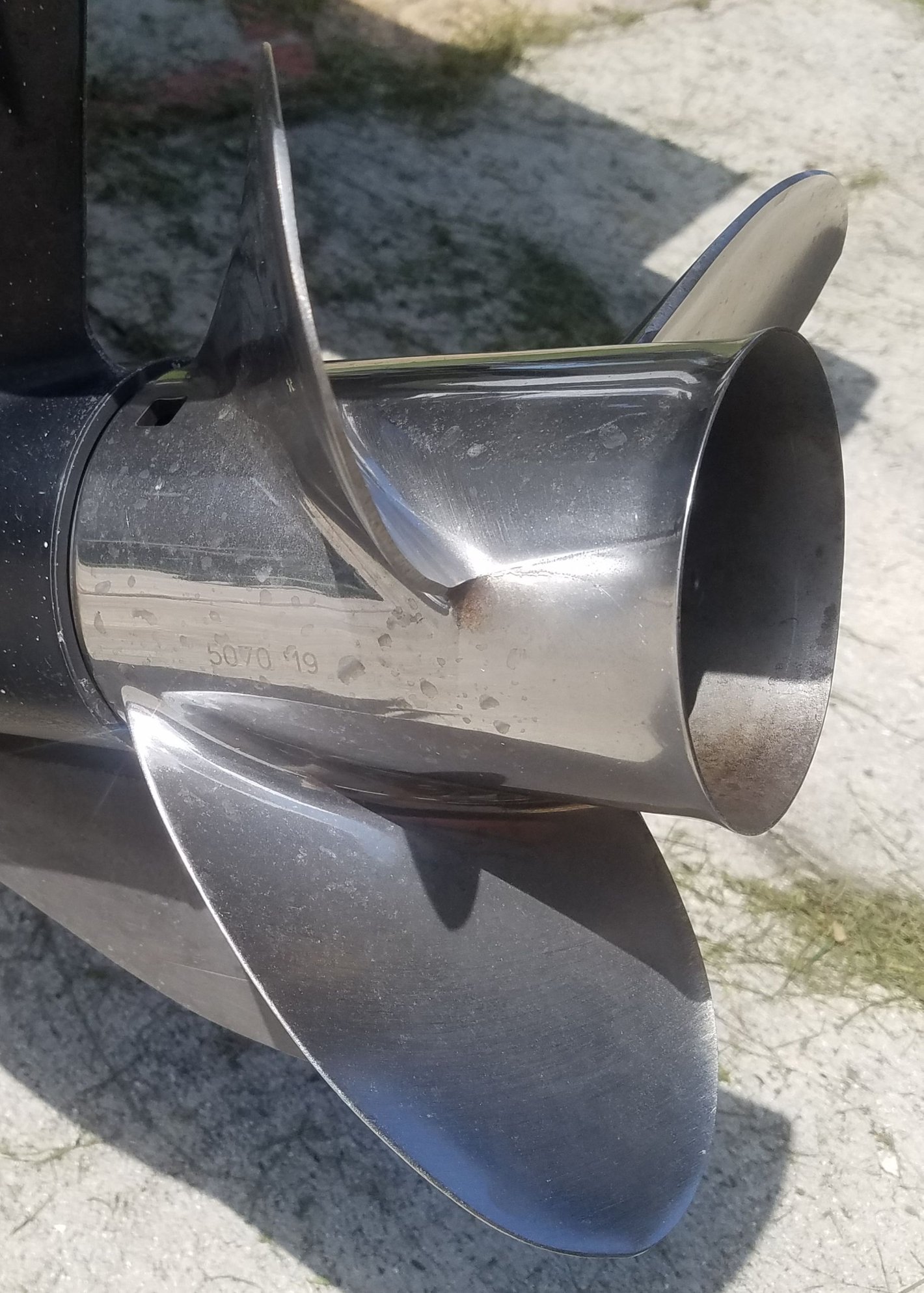 30 to 40 prop slip? Something must be wrong.... The Hull Truth