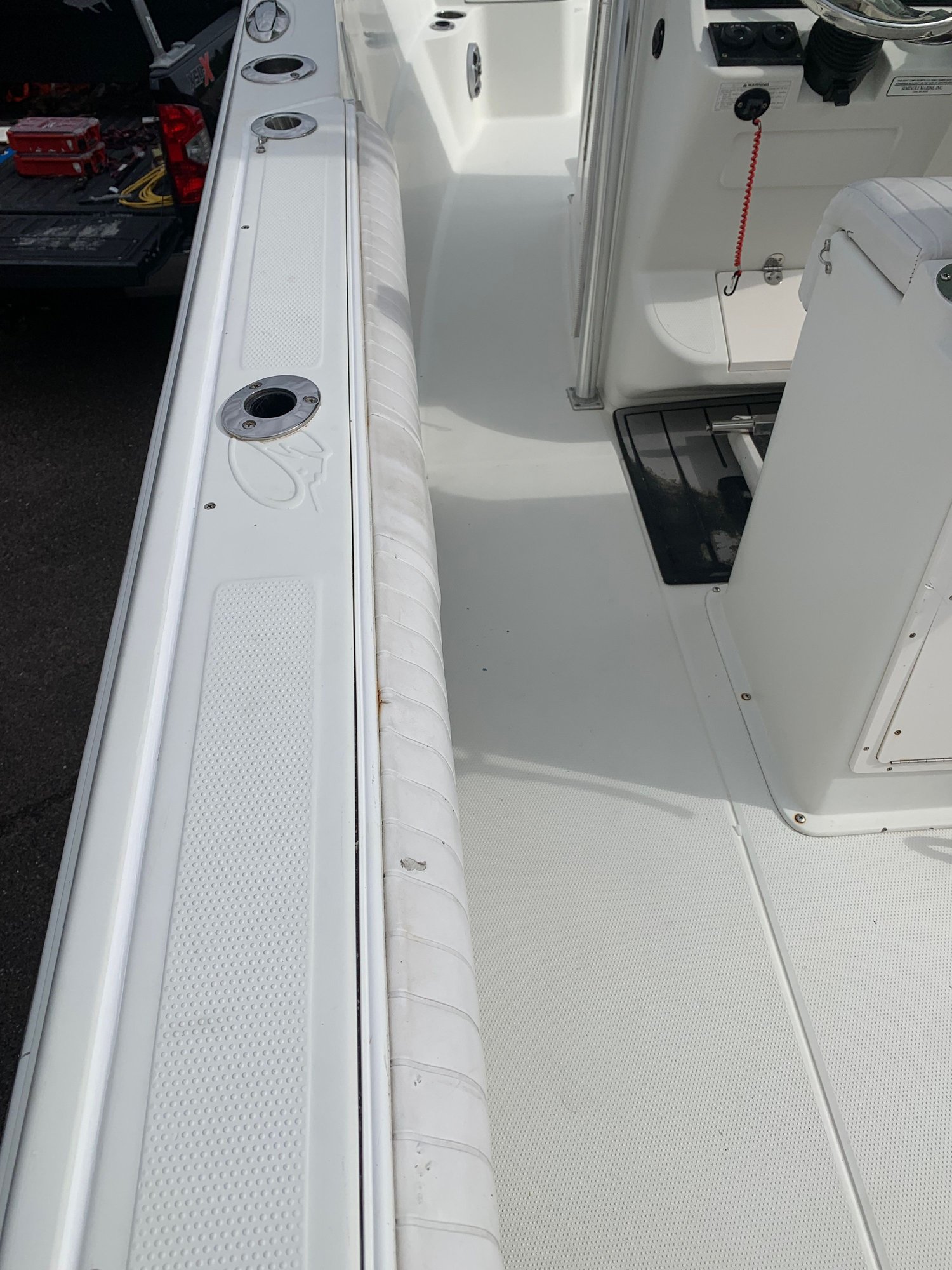 2 Piece hull gunwale insert install The Hull Truth Boating and