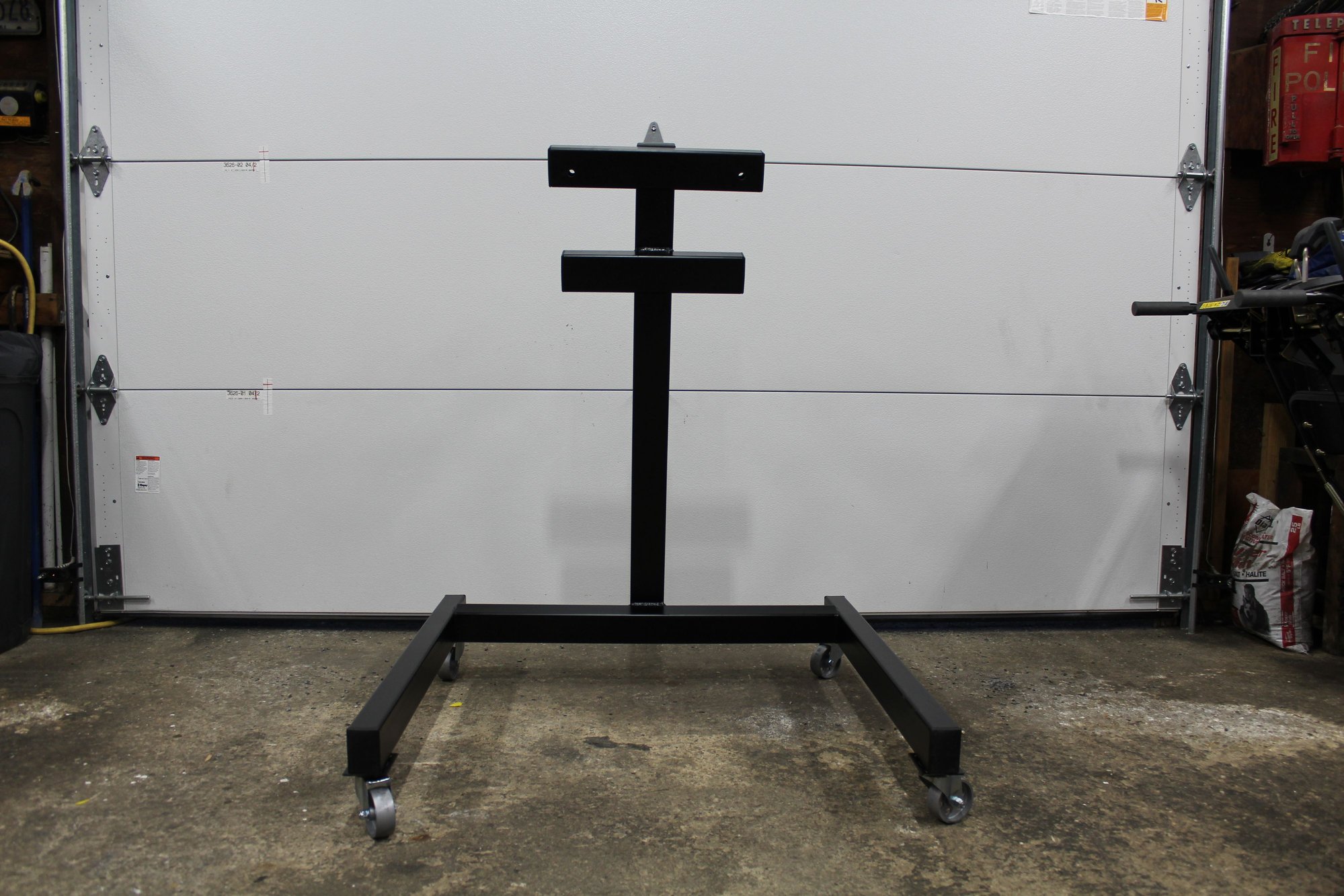 Heavy Duty Outboard Engine Stand for shop The Hull Truth Boating