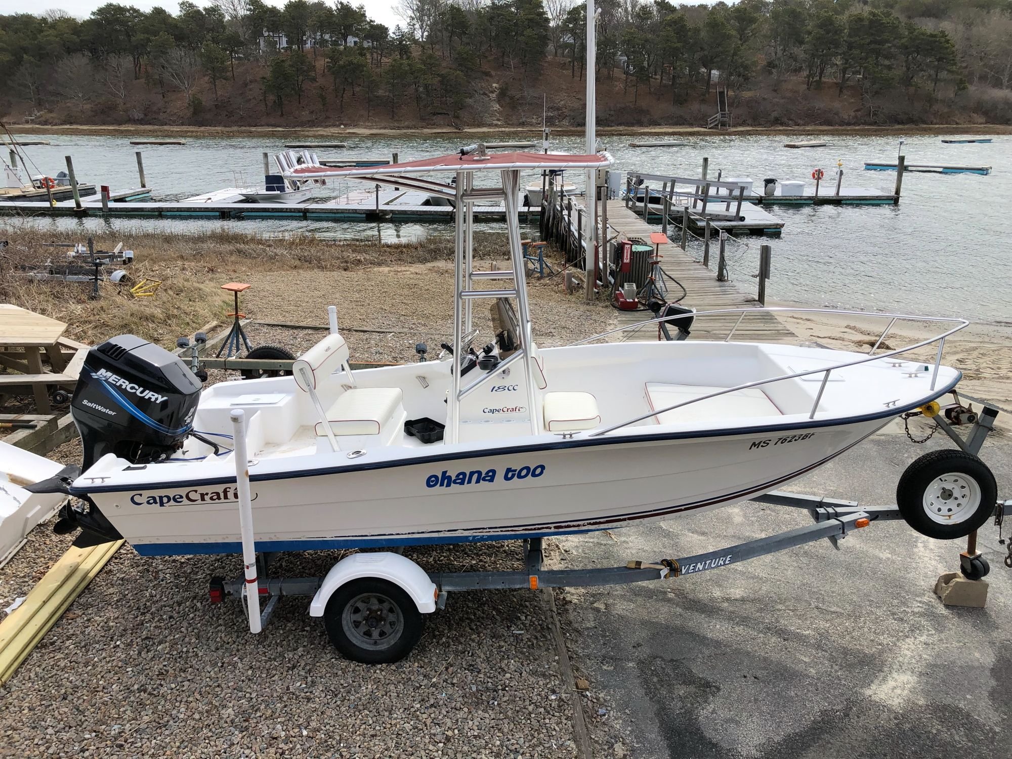 2005 18' Cape Craft w/ 90hp 4Stroke & Trailer Cape Cod The Hull