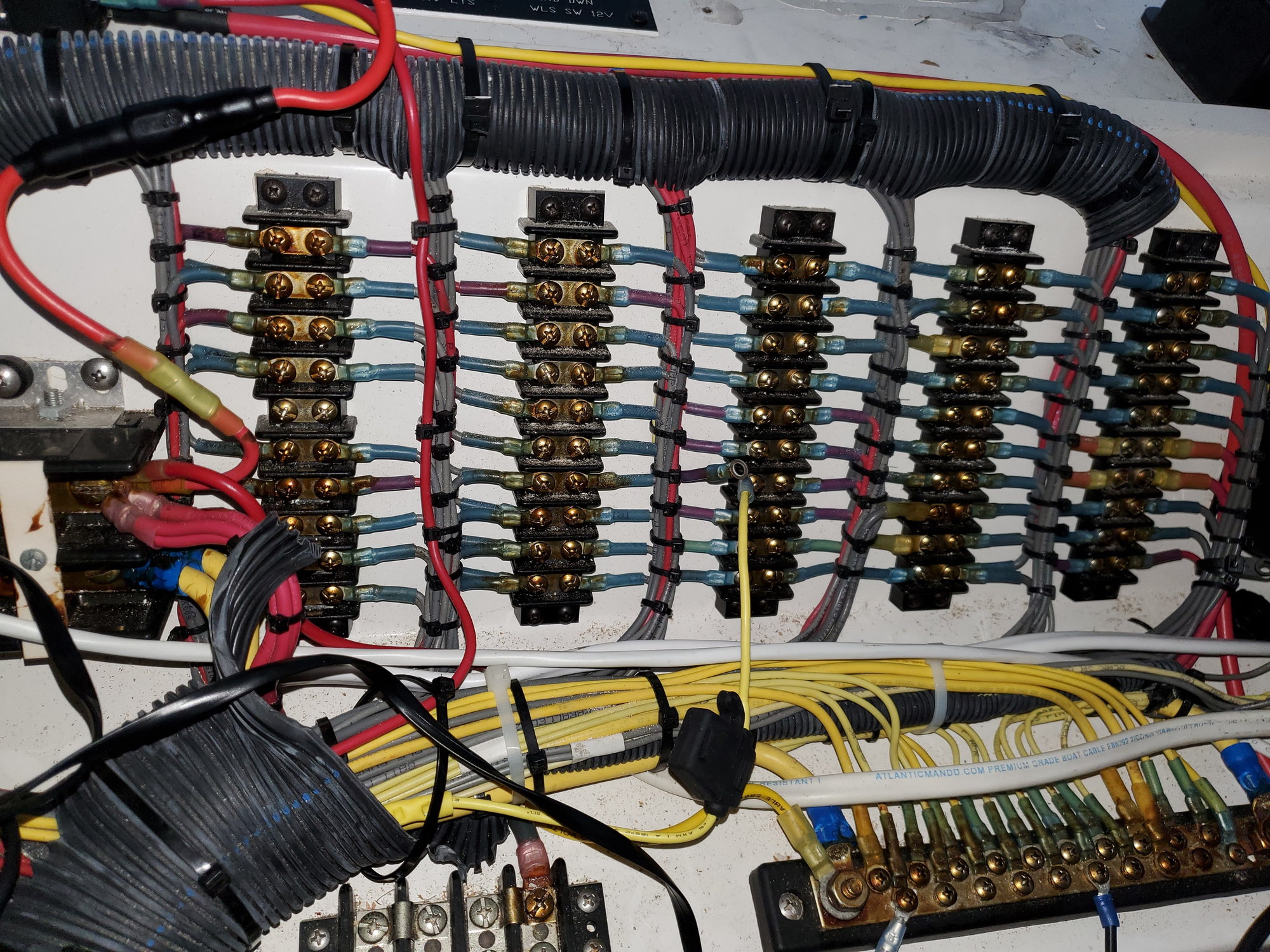 Console wiring question - The Hull Truth - Boating and Fishing Forum