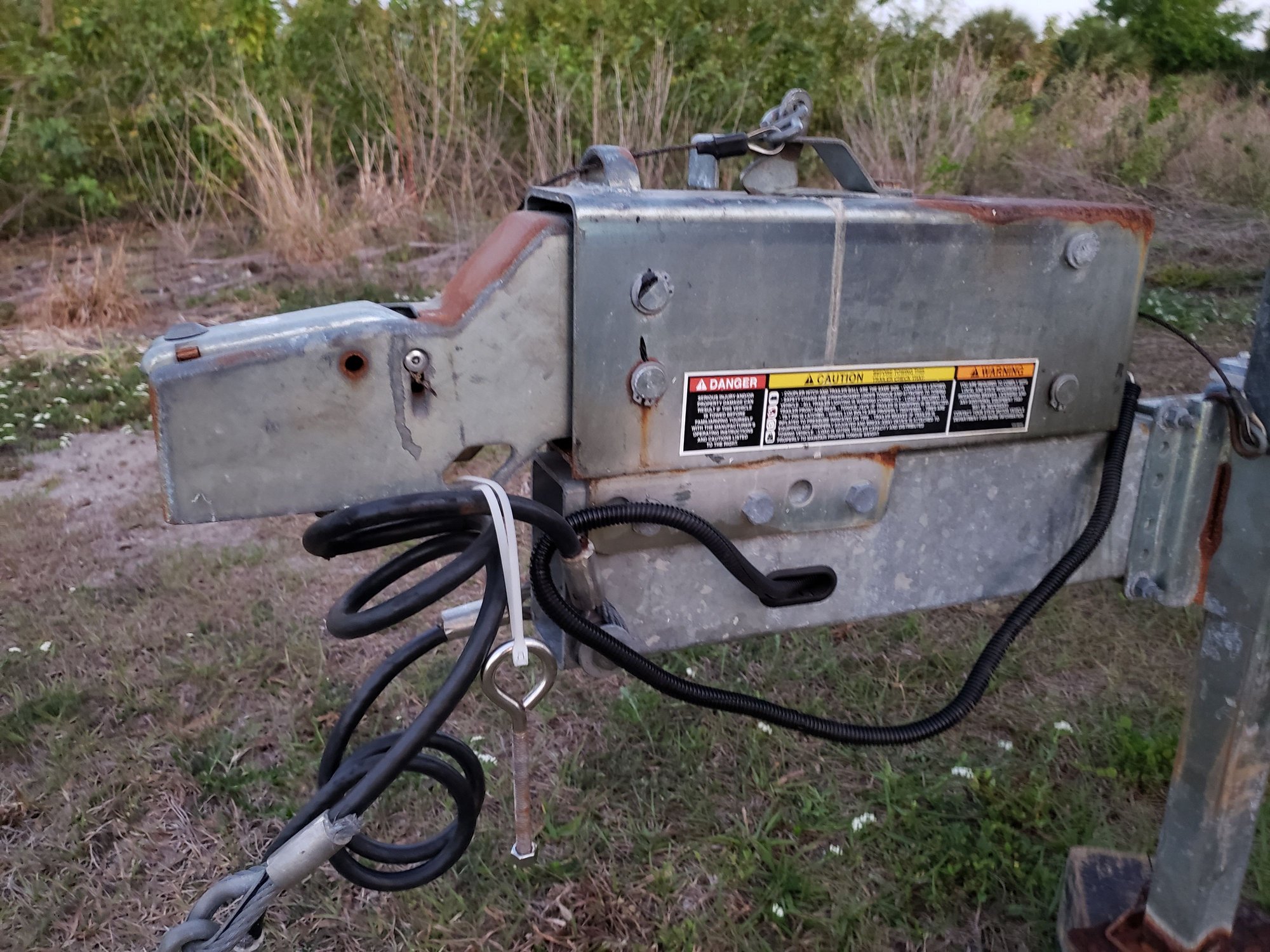 Identify Surge Brake Actuator The Hull Truth Boating and Fishing Forum