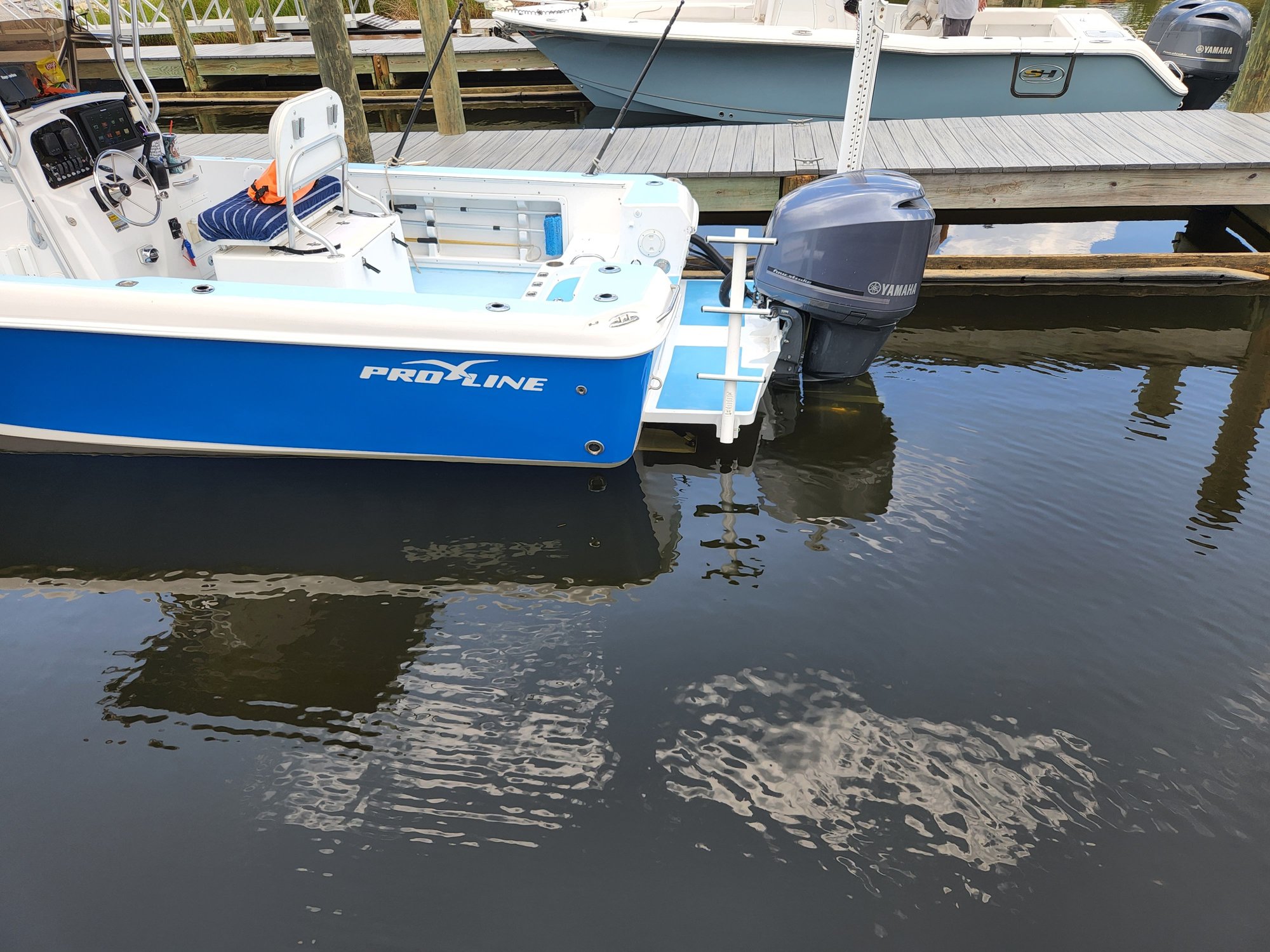 Outboard Brackets Pros and Cons? Page 3 The Hull Truth Boating