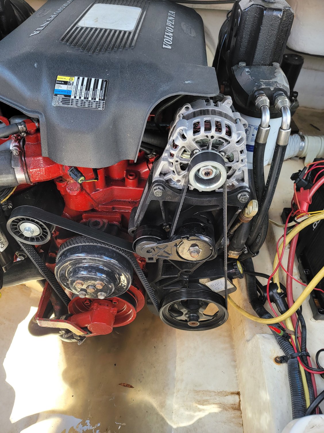 Volvo Penta Drive Belt Lots of dust and quickly wearing?? The Hull