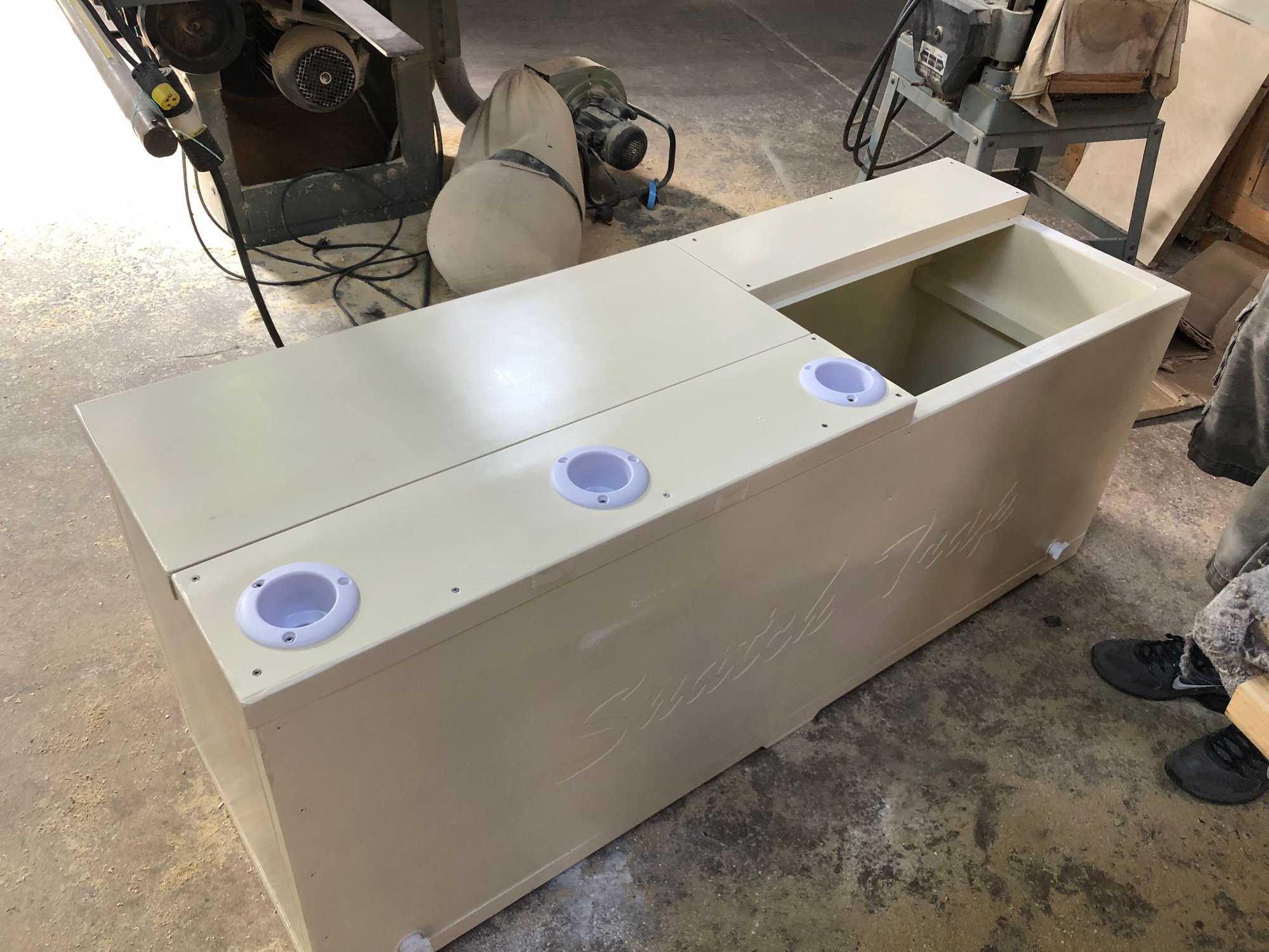 Looking for large fish vat, sturdy fiberglass fish box or coolers