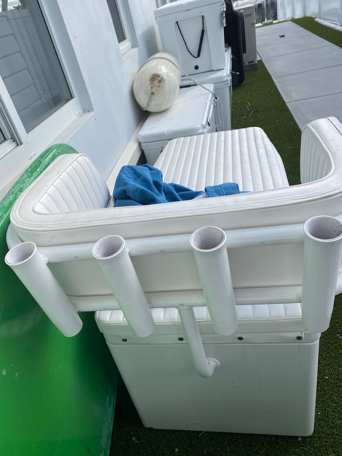 Coffin Box, insulated with backrest/rod holders The Hull Truth