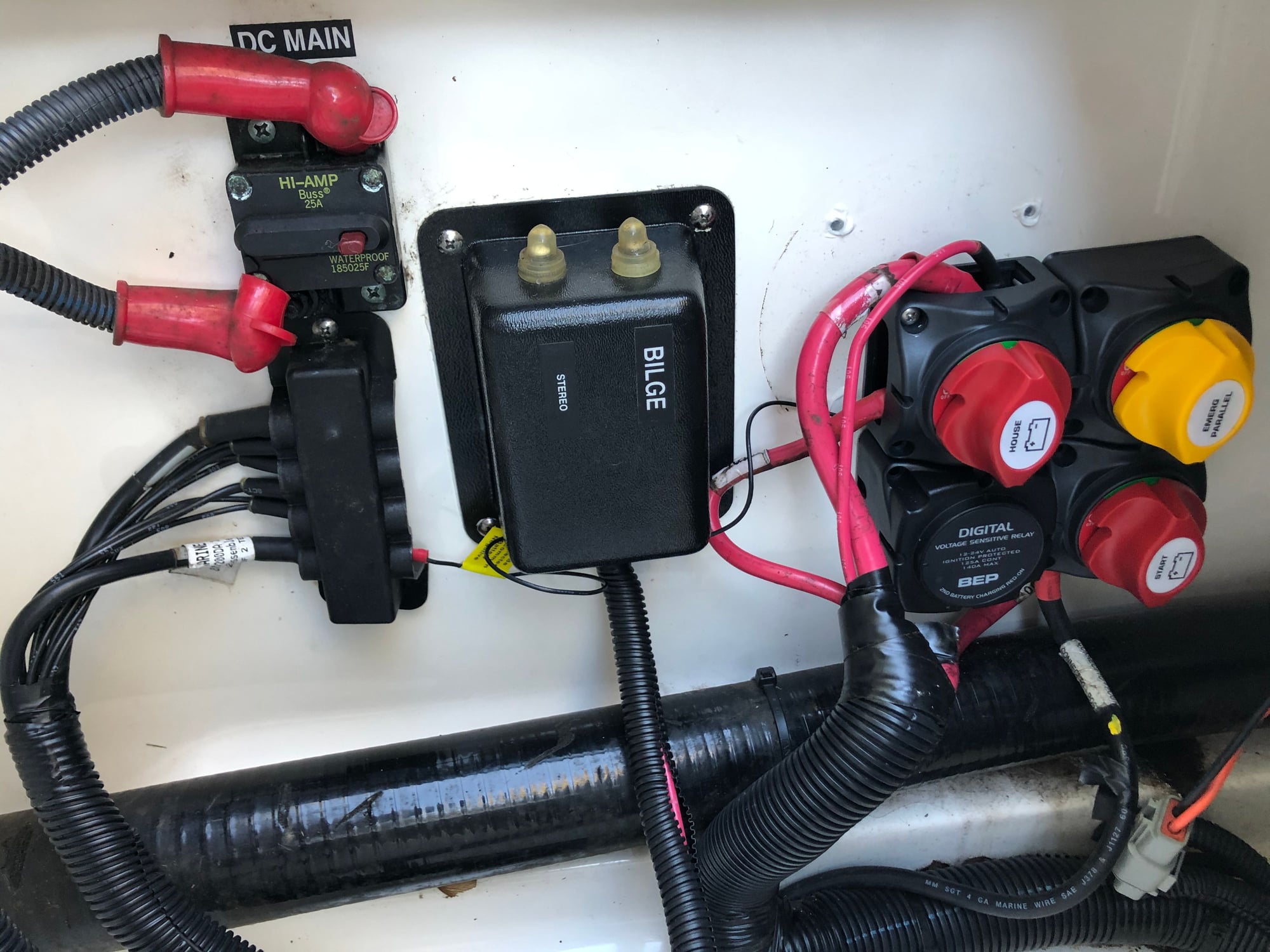 Help with 4 battery setup - The Hull Truth - Boating and Fishing Forum