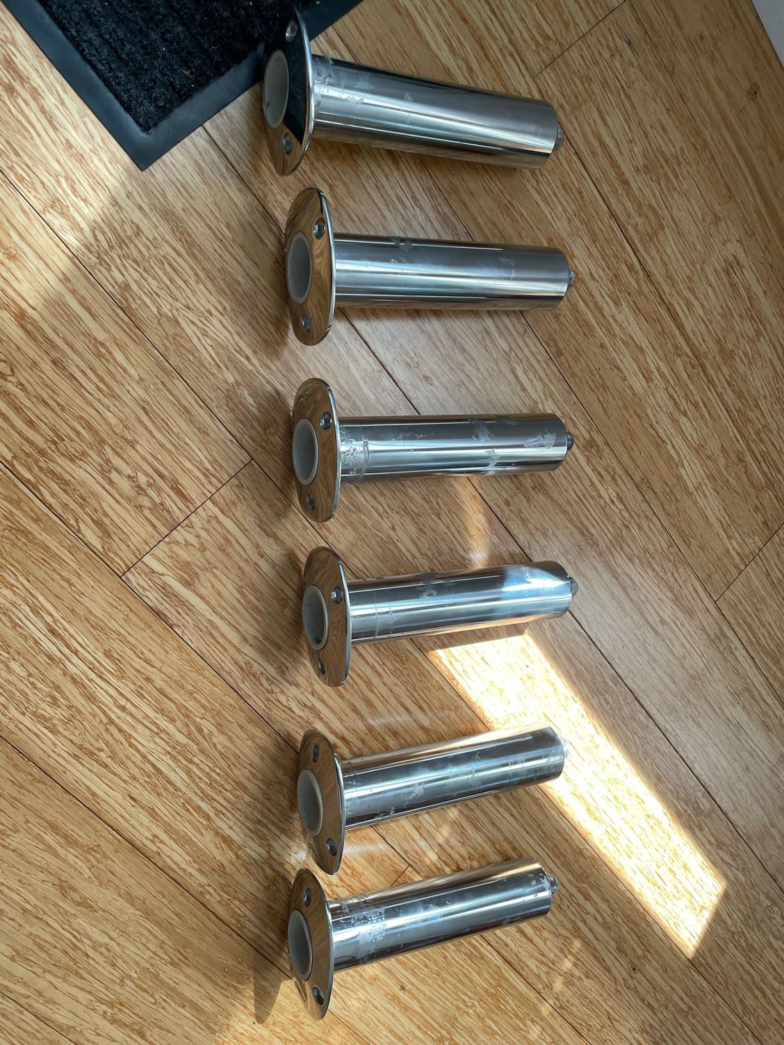 6 Lee 0 Degree Swivel Rod Holders - The Hull Truth - Boating and