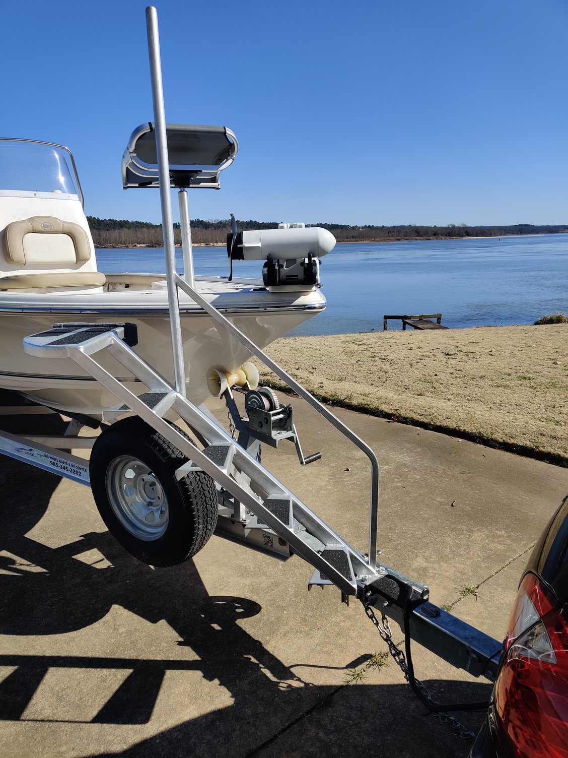 Show me your trailer tongue mounted entry ladder - The Hull Truth - Boating  and Fishing Forum