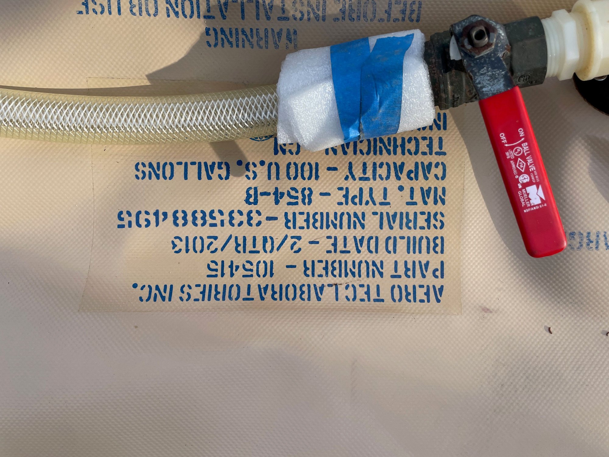 100 Gallon ATL fuel bladder w/ 12 V Transfer pump and battery The Hull Truth Boating and