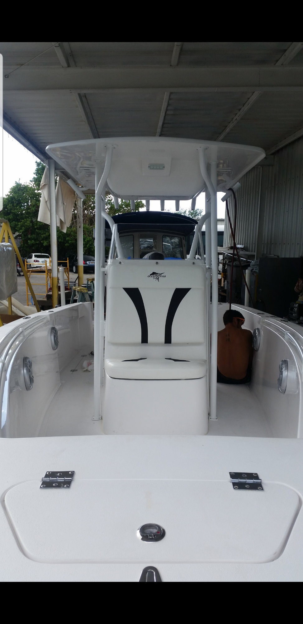 Bucket seats on center console - The Hull Truth - Boating and Fishing Forum