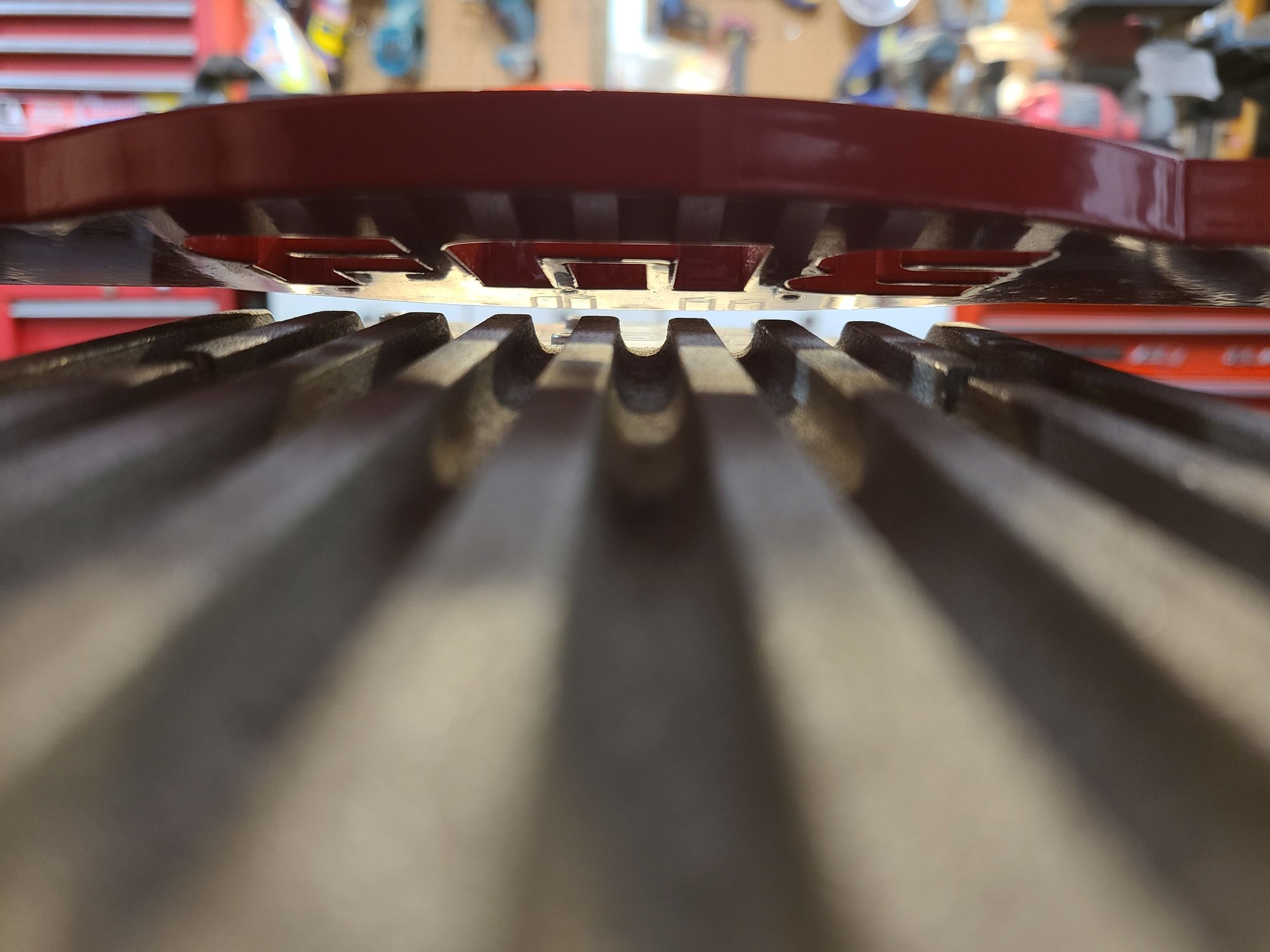 Clearance between STB and HSR plennum