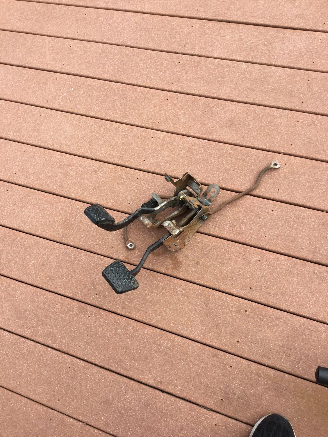 T5 Clutch pedal assembly Third Generation FBody Message Boards