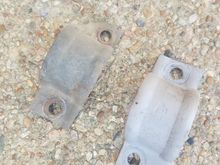 Been awhile since i had fired up the sandblaster, so started with easy, small pieces (sway bar bushing brackets pictured).