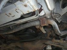 pics of under car