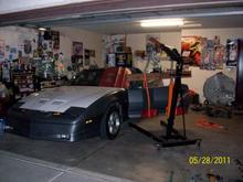 YEAH I KNOW. ..THE HOOD IS WHITE. P.O. DID IT. IM WORKIN ON IT.