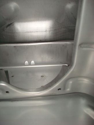 Tall pump tray.