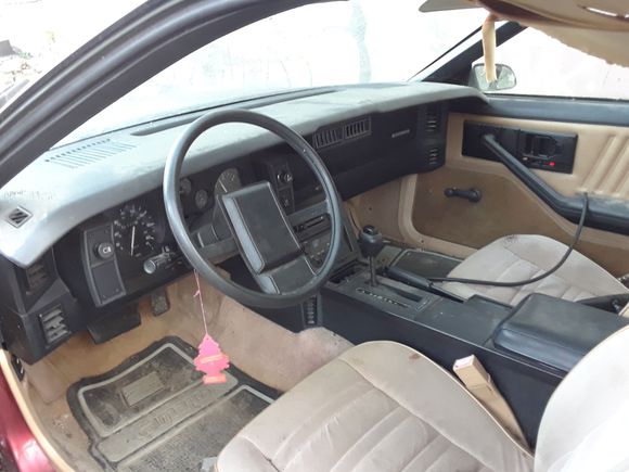Good seats, carpet and door panels...