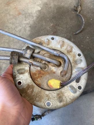The top of the Roadmaster fuel pump.