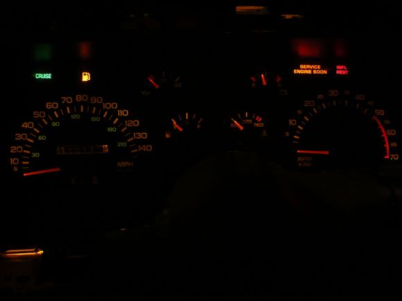 Here is a pic of the cruise and low fuel light.