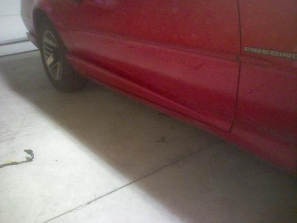Replaced the passenger door ground effect today. Looks great now!