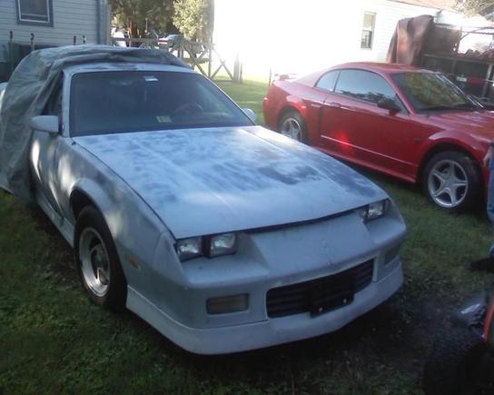 1990 Chevy Camaro RS needs work
Hood needs adjusted and needs new hood shocks
front bumper needs replaced along with the inner grill needs stretched back out cause of a small front end collision
last of all needs a paint job