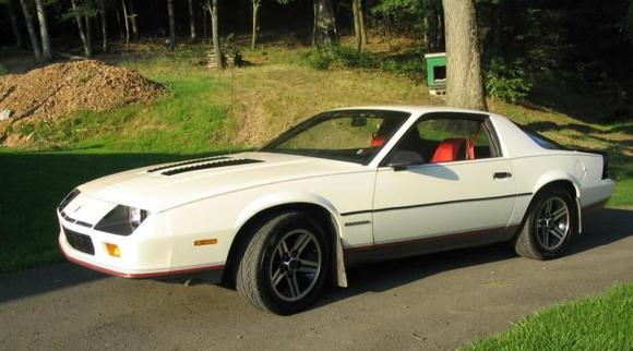 Another pic from the left front (8/3/2004)