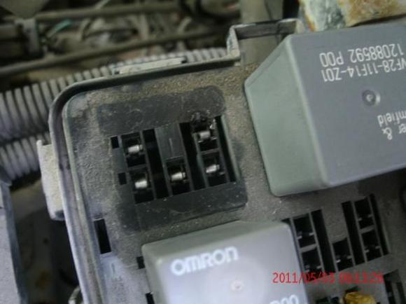 my fuel pump i think is kicking the relay switch and meltd my fuse box? any help please