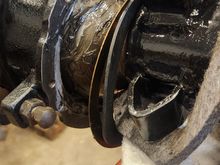 Before knuckle goes on inner ring, rubber seal and felt must go over the ball first. Once knuckle is set then they will be bolted to knuckle. 10mm bolts torqued to 8Lbs.