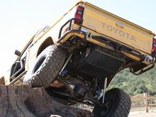4-link rear suspension, Fox shocks and a 23 gallon fuel tank.