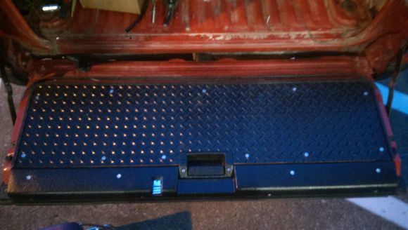 Still have to use some Black RTV silicone to finish the edge at the top, but looks pretty good