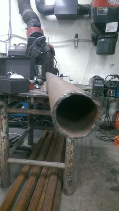 in contrast, the tubing I'll be using is rougly 1/4" o r around 5-6 gauge (.203-.220").  Much heavier duty oil pipe I got 8 sticks of 8' pipe (pre cut lengths) for about $50.  Little rusty, but cleaned up just fine with a wire wheel.