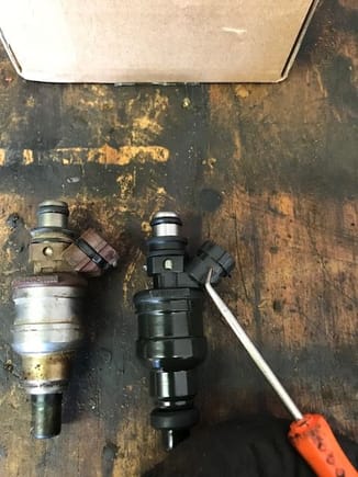 I got some new injectors but they did not come with the seals for the electrical connectors. Im thinking orings , anyone know a size. been looking not found yet.