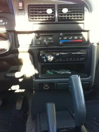 New radio installed, jvc kdr210. 50Wx4
