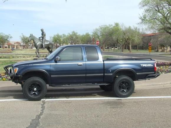 Toyota T100 all clened up for some poser pics