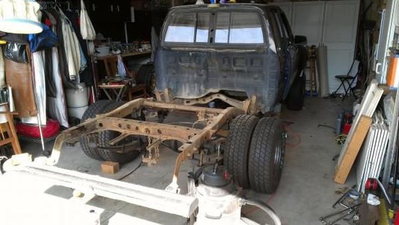 Rear chassis cleaning and bed swap time