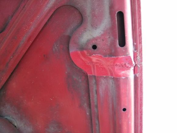 600xHood inner support ugly weld