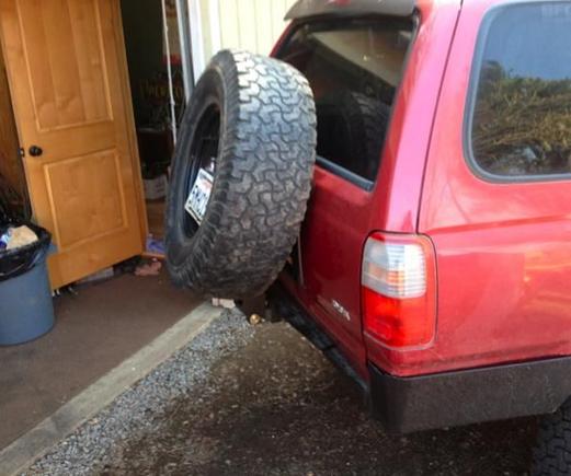 tire carrier