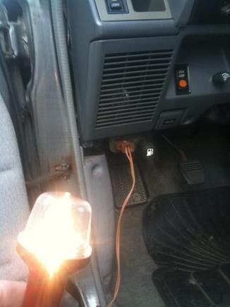 found the factory work light in the glove box