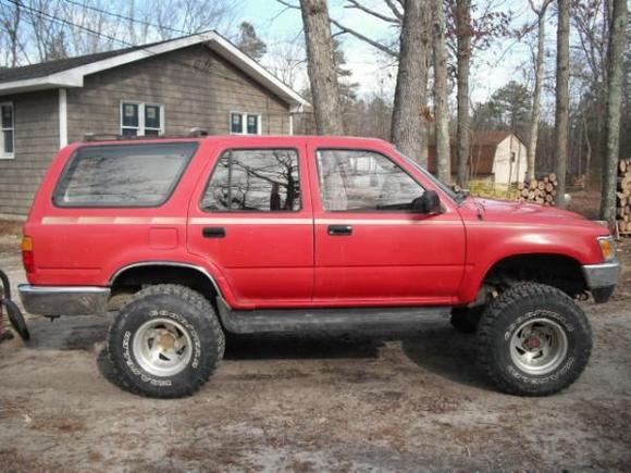 my 92 runner side view
