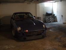 garage life.