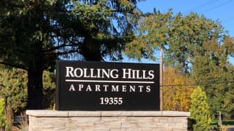 Rolling Hills Apartments - Tualatin, OR