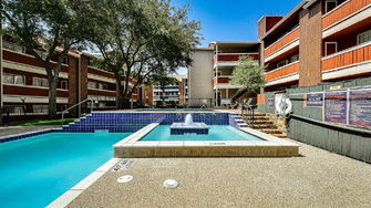 Luna Apartments - Dallas, TX