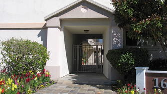 Blackhawk Place Apartments - Granada Hills, CA