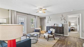 Galleria Park Apartments - Warner Robins, GA