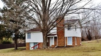 11644 S Indian Creek Rd - Indianapolis, IN