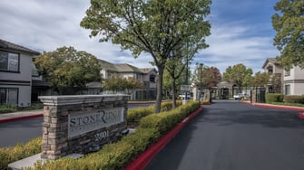 Stoneridge Apartments - Roseville, CA