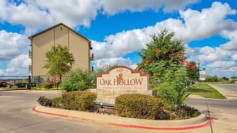Oak Hollow - Seguin, TX